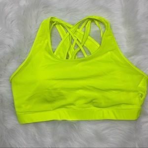 Fabletics neon yellow sports bra. Size 2xl.